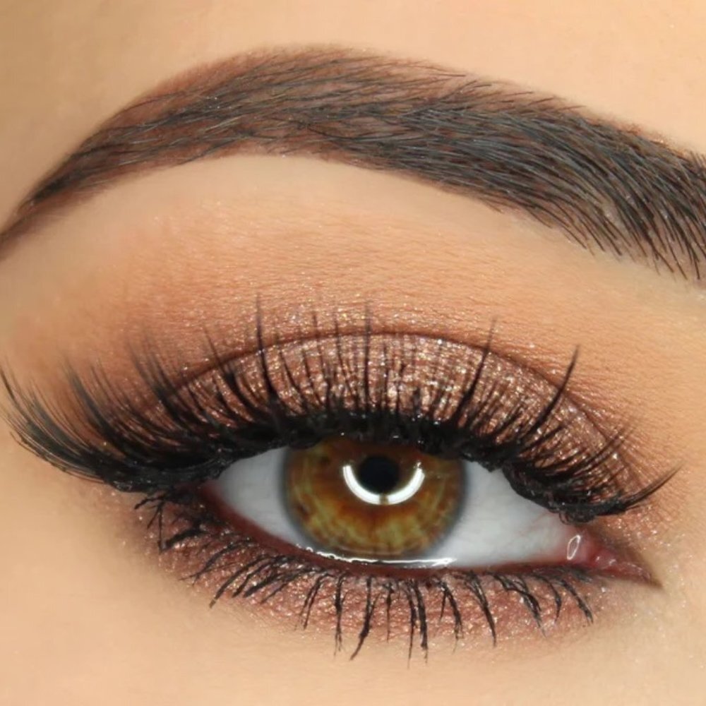 gilactik  NEW Metallic Eye Sparkle Shadow In Glam - Picture 2 of 3